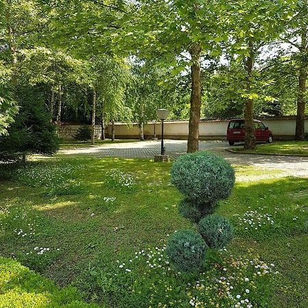 Oryakhovo Motel Paradise المظهر الخارجي الصورة