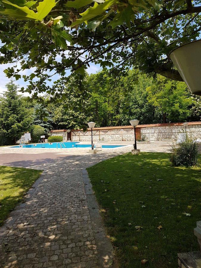 Oryakhovo Motel Paradise المظهر الخارجي الصورة