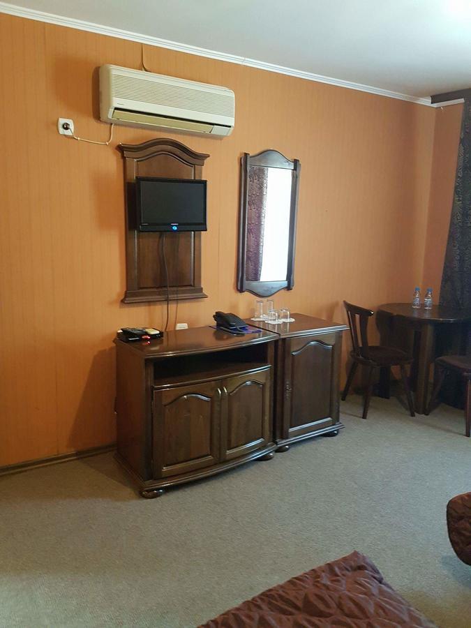 Oryakhovo Motel Paradise المظهر الخارجي الصورة