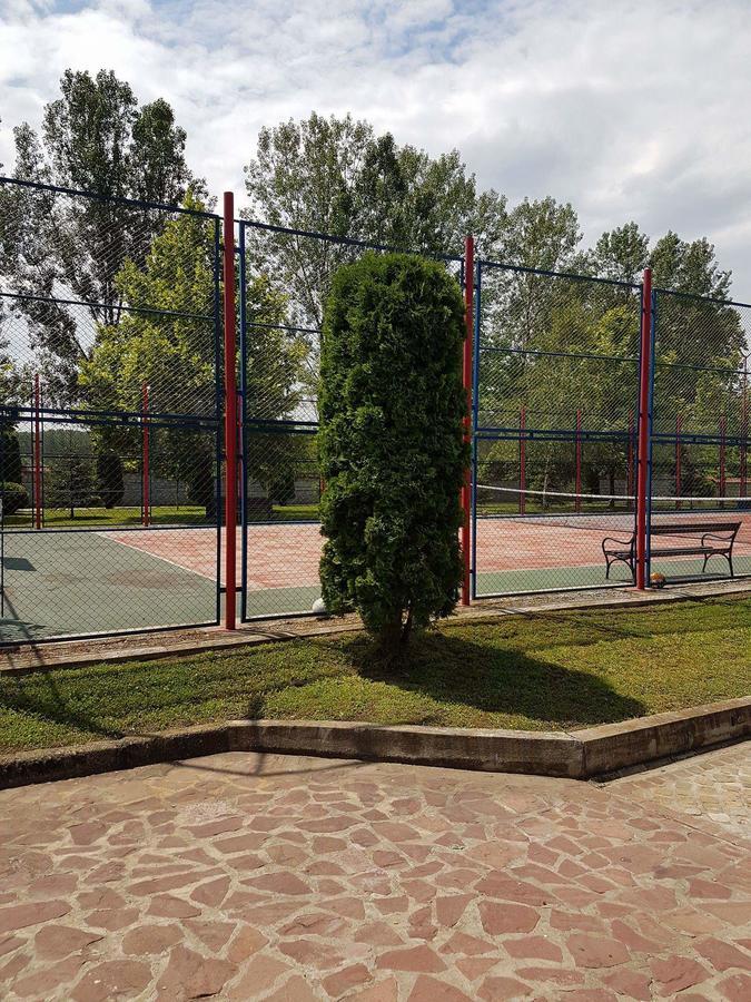 Oryakhovo Motel Paradise المظهر الخارجي الصورة